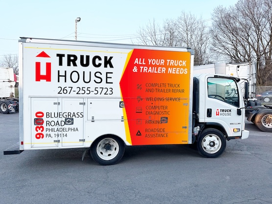 //truckhousepa.com/wp-content/uploads/2023/08/Road-Service-Truck-1.jpg
